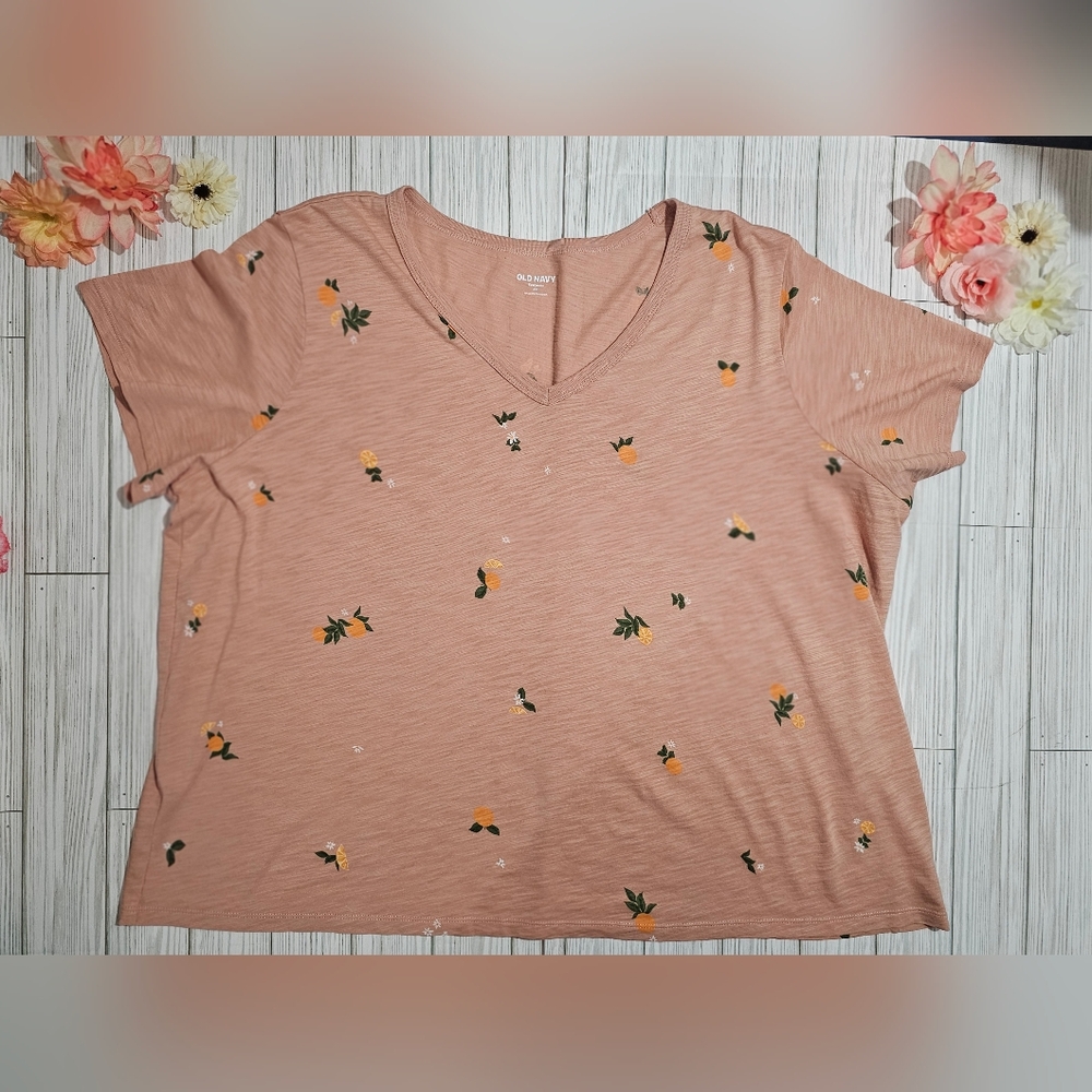 Old Navy Orange Print V-Neck Tee